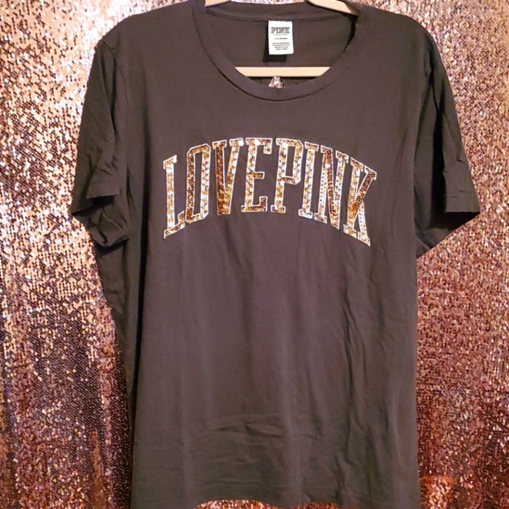 "LOVE PINK" Keyhole T-Shirt